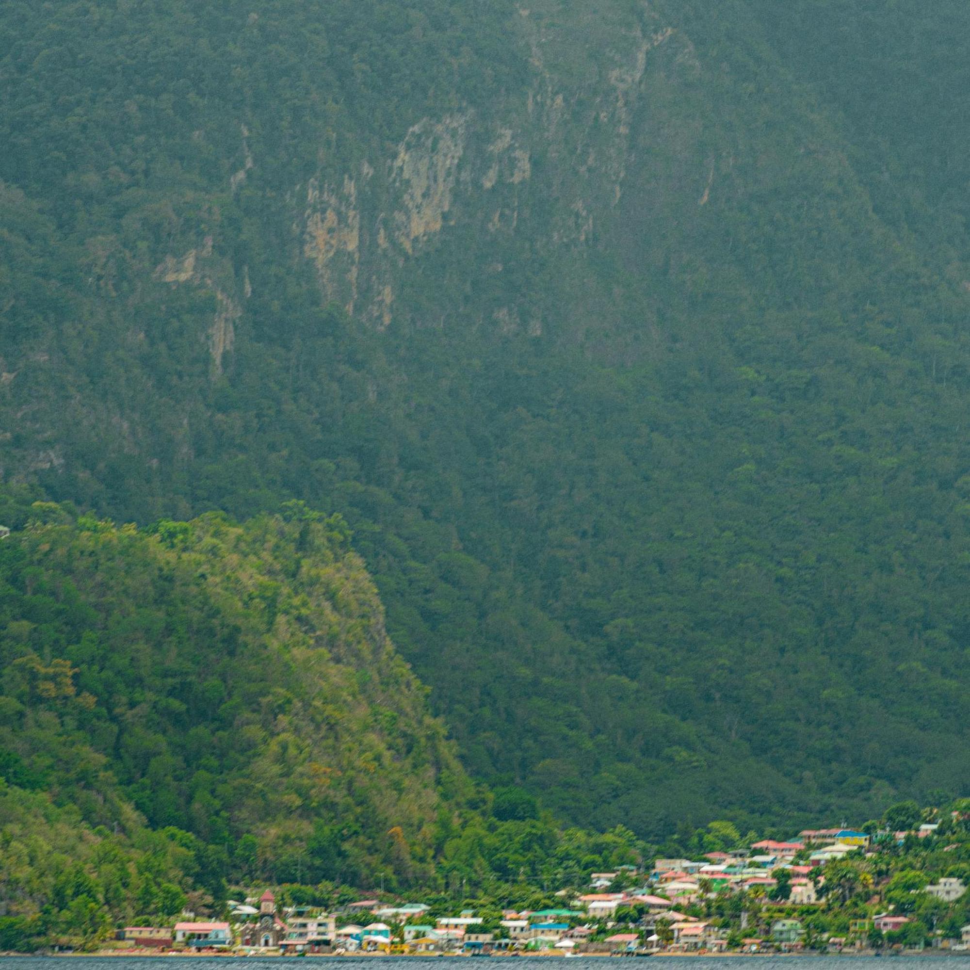 Rainbow Heights Apartment, Soufriere エクステリア 写真