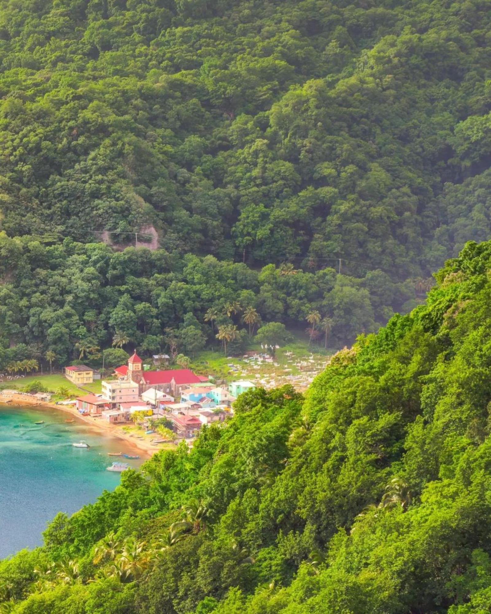 Rainbow Heights Apartment, Soufriere エクステリア 写真